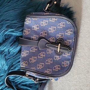 Small crossbows Dooney & Burke